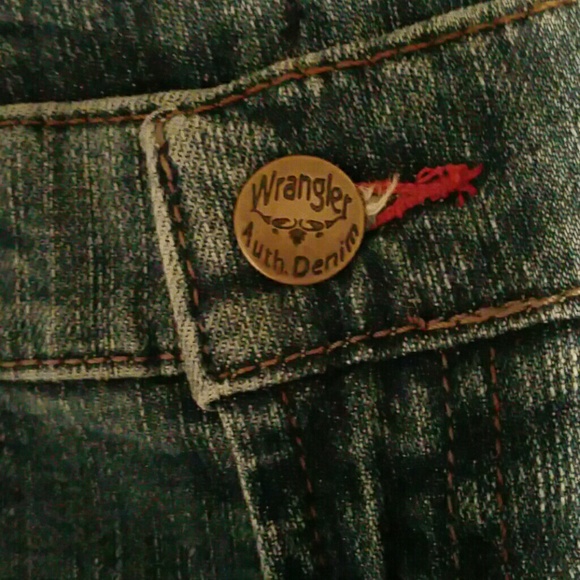 Wrangler Boy's Jeans - Picture 4 of 5